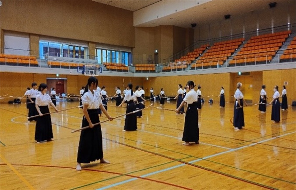 なぎなた（浪速スポーツセンター）