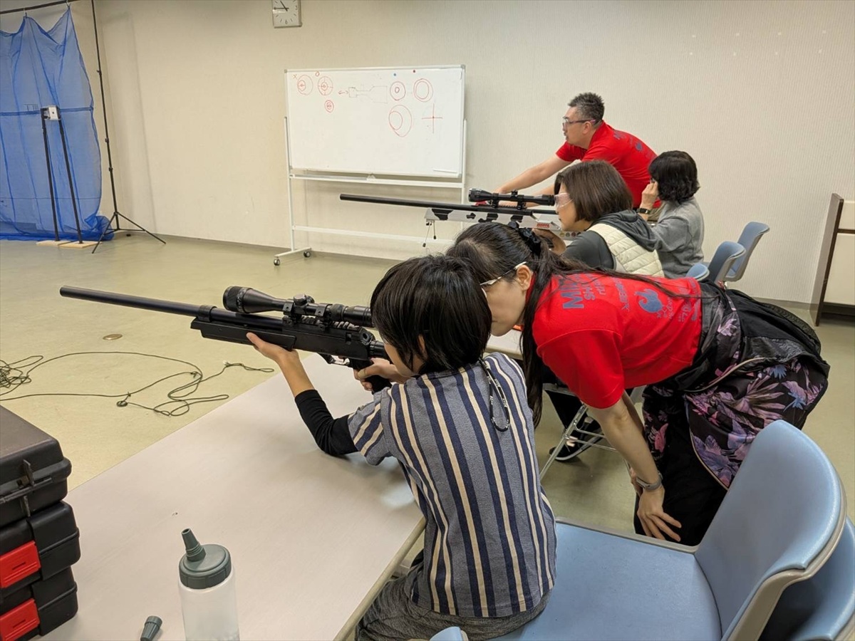 スポーツ射撃（靱テニスセンター）
